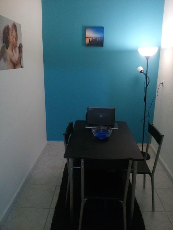 Elite House *